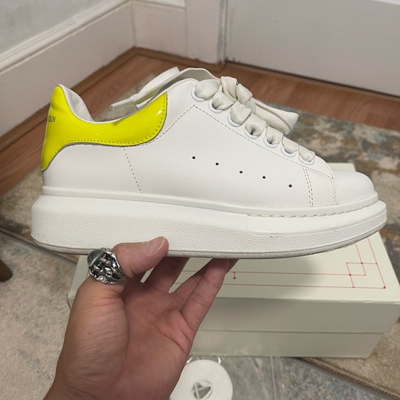 EUC Women Sz 7 (Euro Sz 37) Alexander McQueen Oversized Shoes White/Fluo Yellow - Picture 9 of 17